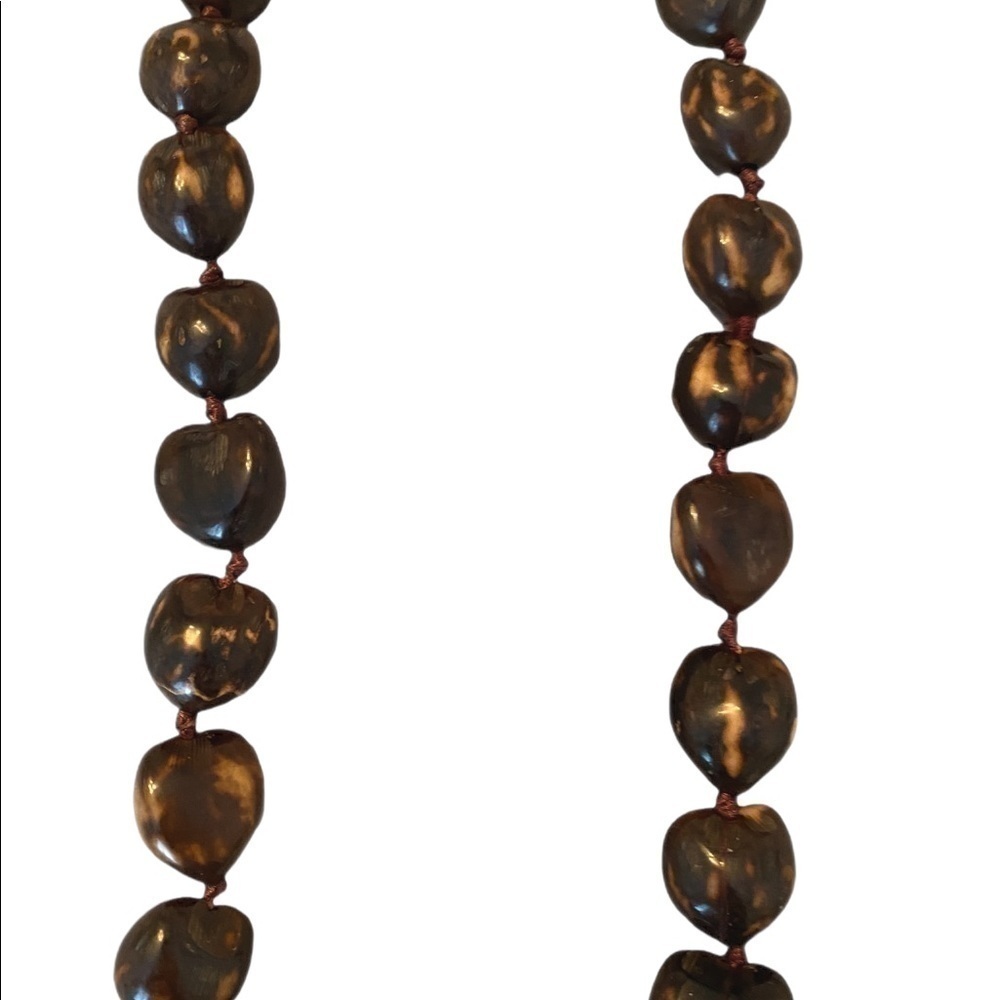 HAWAIIAN Dark Brown Kukui Nut Necklace Lei w/ Ribbon Accent - Picture 2 of 2